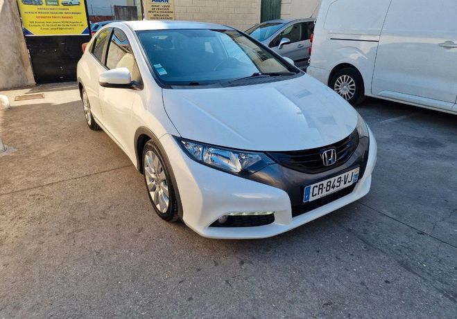 Honda Civic 1.6 i-dtec 120ch executive garantie 12-m Blanc de 2013