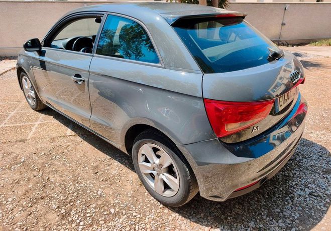 Audi A1 Sportback A1, 1.4TDI, BUSINESS LINE, SPO Gris de 2017