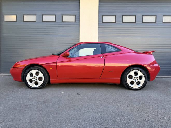 Alfa romeo Spider 1.8 Twin Spark ROUGE de 1998