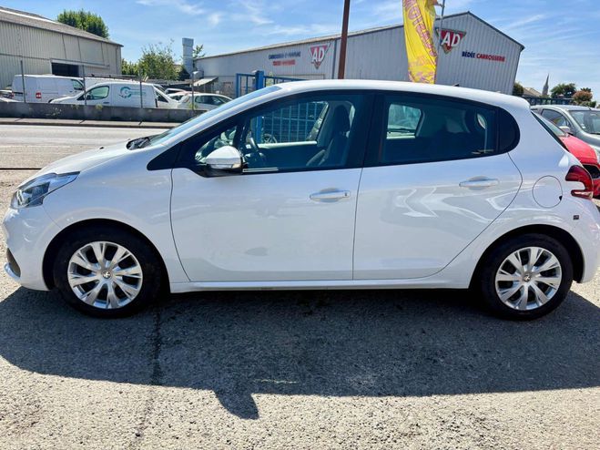 Peugeot 208 AFFAIRE 1.5 BLUE HDI 100 PREMIUM Blanc M�tallis� de 2020