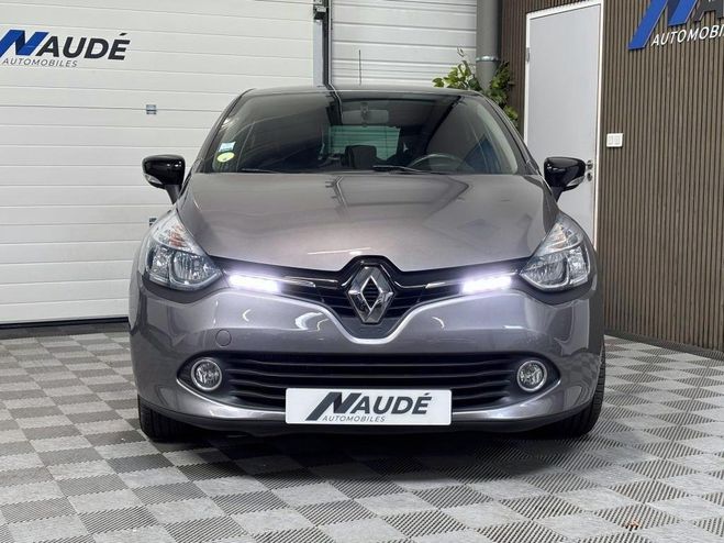 Renault Clio IV (4) 1.5 dCi 90 CH Limited GRIS de 2016