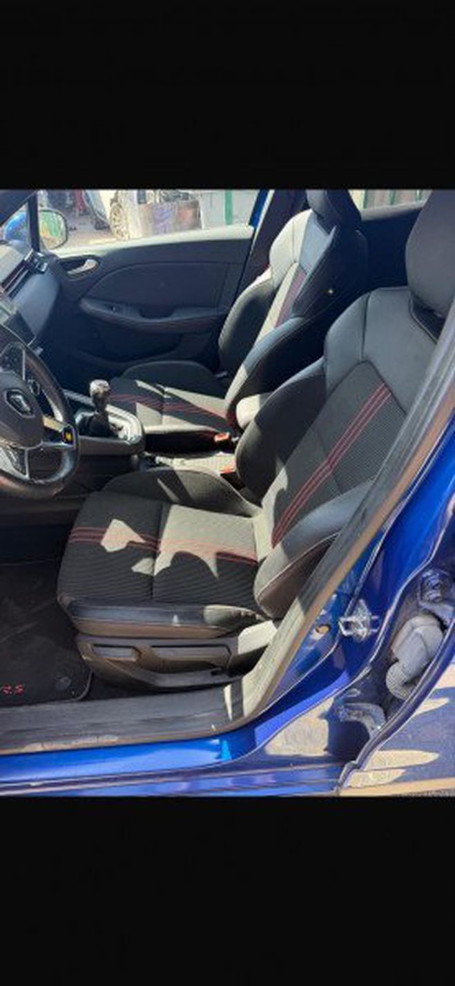 Renault Clio V 1.0 TCE 100CH INTENS BLEU F de 2019