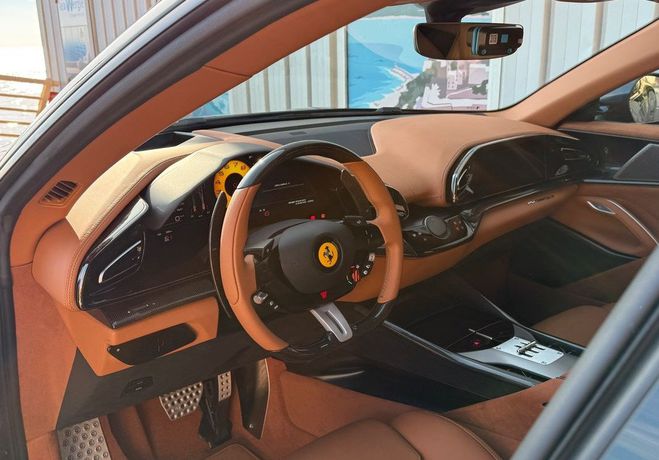 Ferrari Purosangue 6.5 v12 725 immatriculation fran�aise Vert de 2024