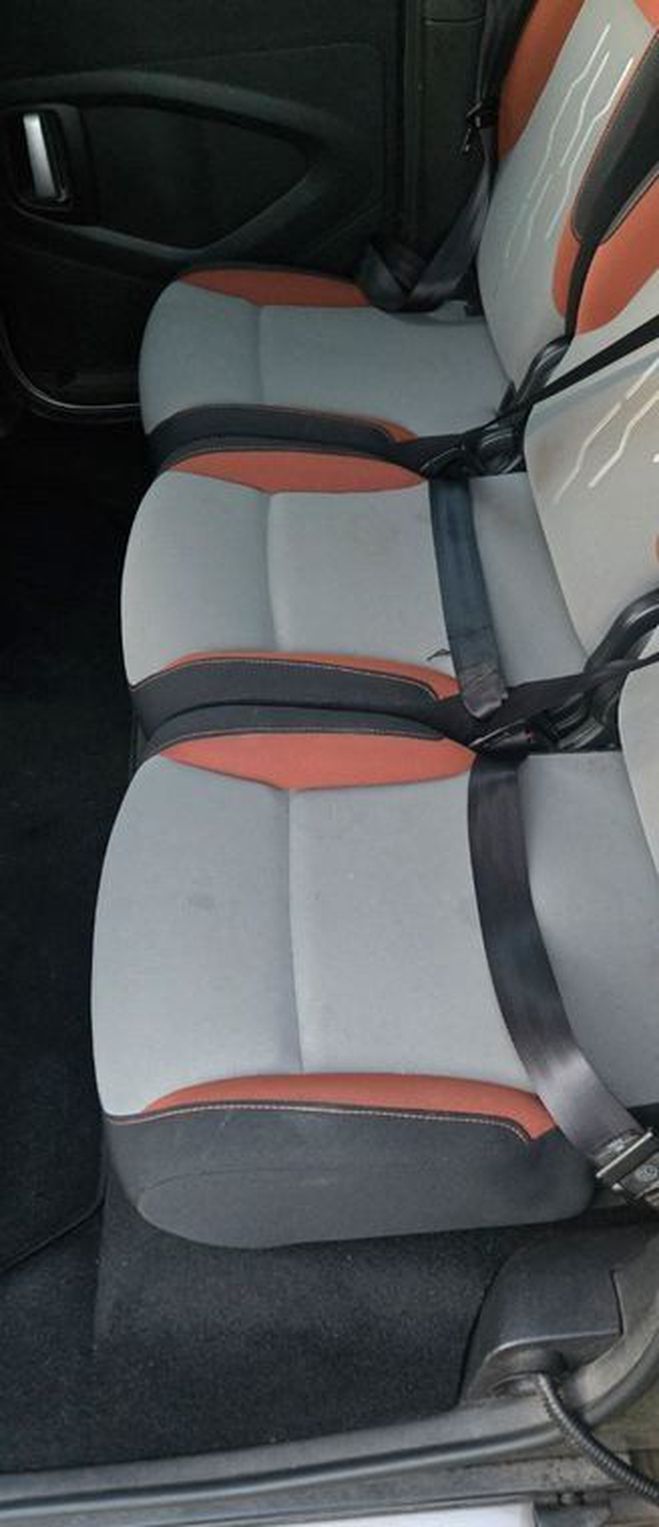 Peugeot Partner tepee style phase 2 1,6 hdi 92 cv Dor� de 2013