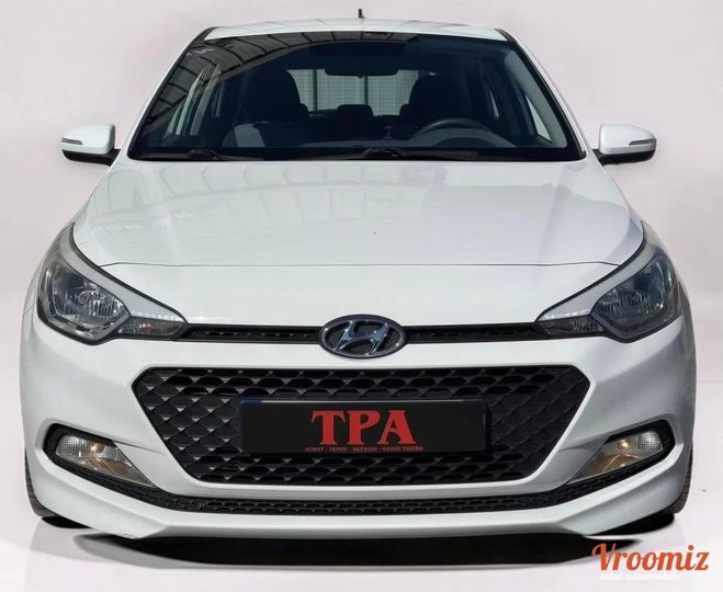 Hyundai I20 II - 1.2i - 75ch (4 cv) - BVM5 - 5 Porte Blanc de 2016