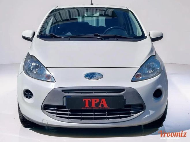 Ford KA II 1.2 70 ch (4 cv) 8V TREND- BVM5 - 3 P Blanc de 2013