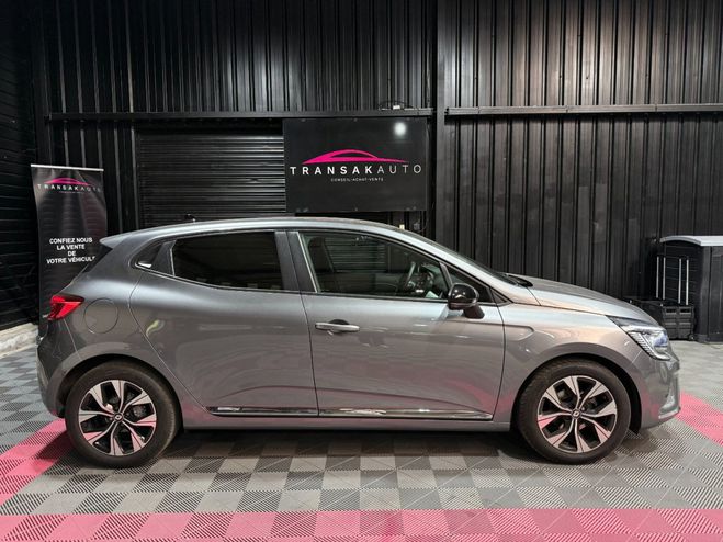 Renault Clio V TCe 100 GPL Evolution Gris de 2023