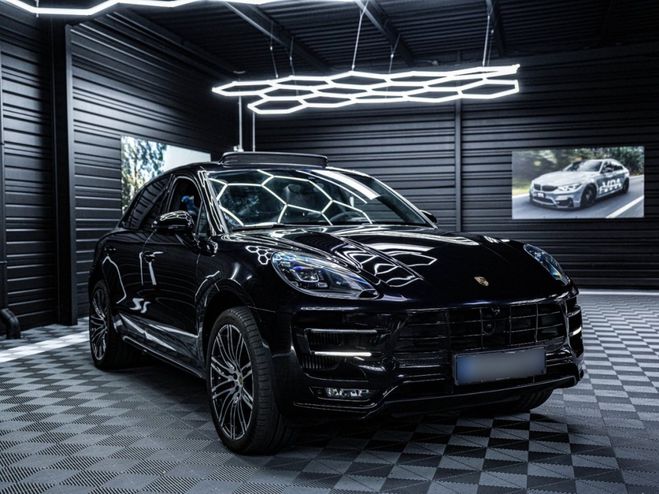 Porsche Macan Turbo 3.6 V6 400 ch PDK ? Pack Sport Chr Noir de 2018