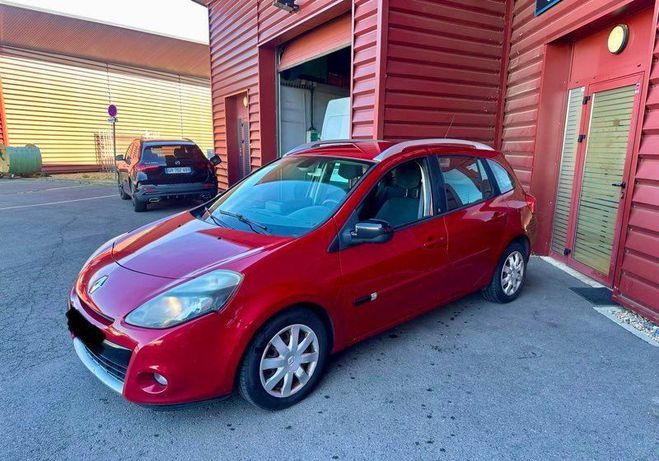 Renault Clio estate 1.5 dci 85cv climatisation gps to Rouge de 2010