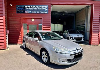  Voir d&eacute;tails -Citroen C5 2.0 hdi 136cv phase 2 exclusive cuir gps &agrave; Sainte-Marie-aux-Ch�nes (57)