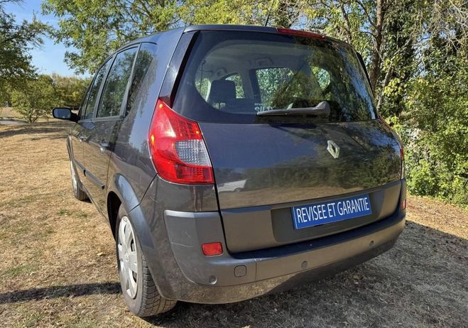 Renault Scenic 1.9l DCi 116cv dynamique cabasse-tronic  Gris de 2008
