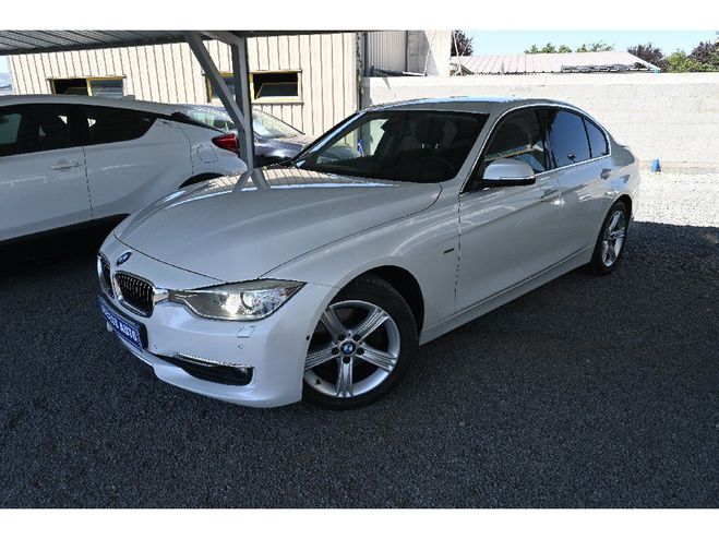 BMW Serie 3 F30 320d 184 ch Luxury Blanc de 2012