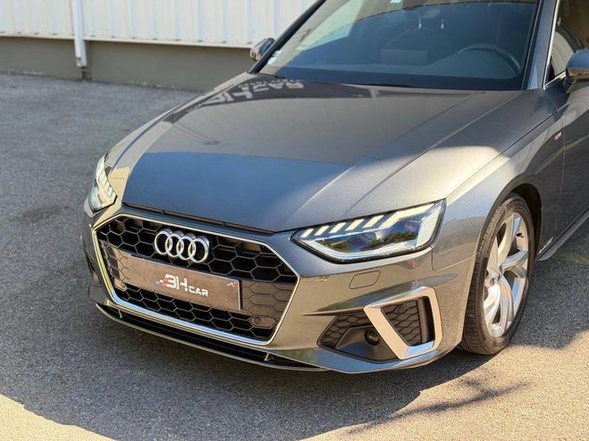 Audi A4 AVANT 2.0 30 TDI 136 CV HYBRID S-EDITION Gris de 2020