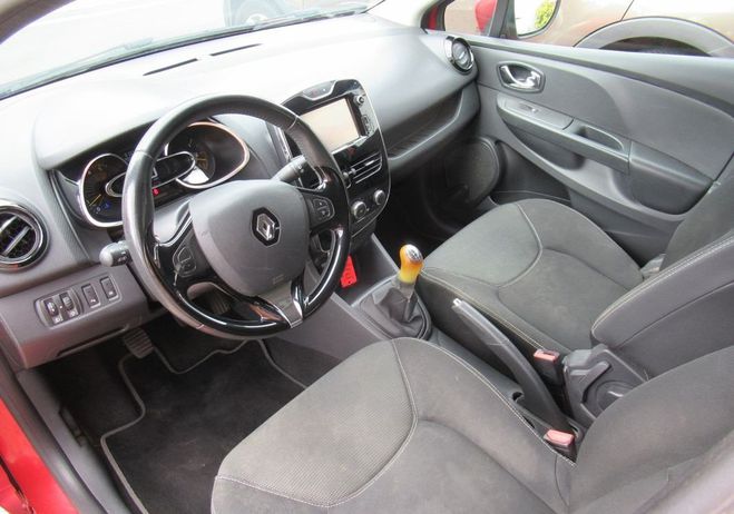 Renault Clio IV ESTATE 1.5 DCI 90CH ENERGY INTENS ECO Rouge de 2013