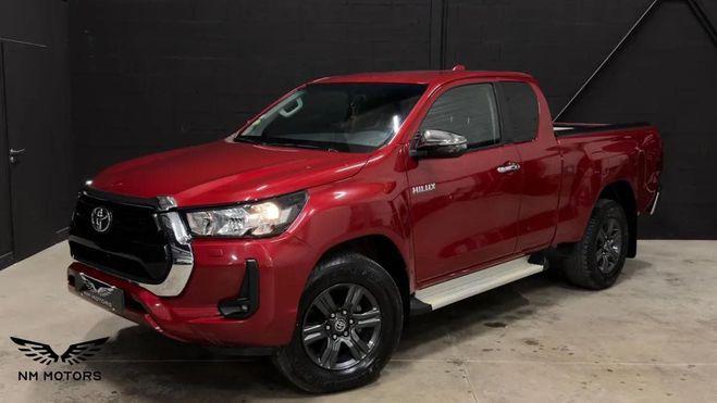 Toyota Hilux XTRA CABINE 2.4 D4D 150 CV LEGENDE 4X4 - Rouge de 2022