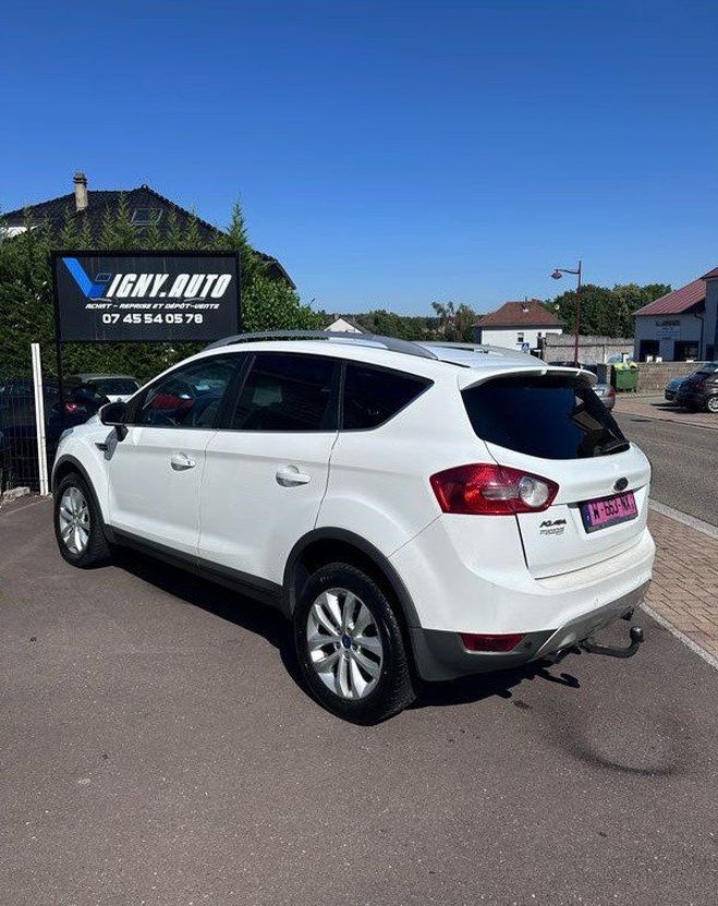 Ford Kuga 2.0 TDCi 136 CV TiTanium Blanc de 2010