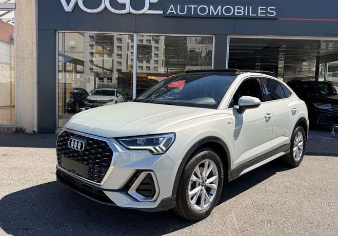 Audi Q3 Sportback 35 TFSI 150CH S LINE TRONIC 7 Gris de 2021
