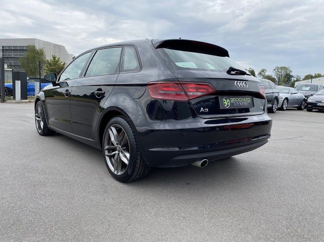 Audi A3 Sportback 1.6 TDI 105 CH Ambiente Noir de 2014