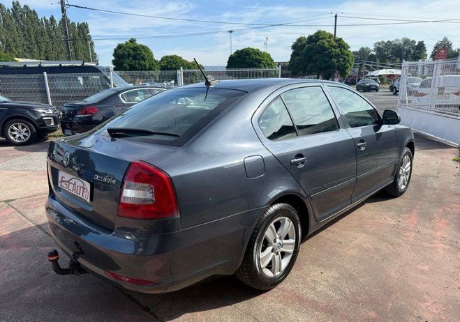 Skoda Octavia 1,6 TDi 105CV 1ERE MAIN 90000KMS  de 2012
