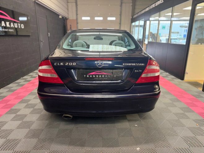 Mercedes Classe CLK classe coupe 209 200 k avantgarde 1.8 16 Bleu de 2003
