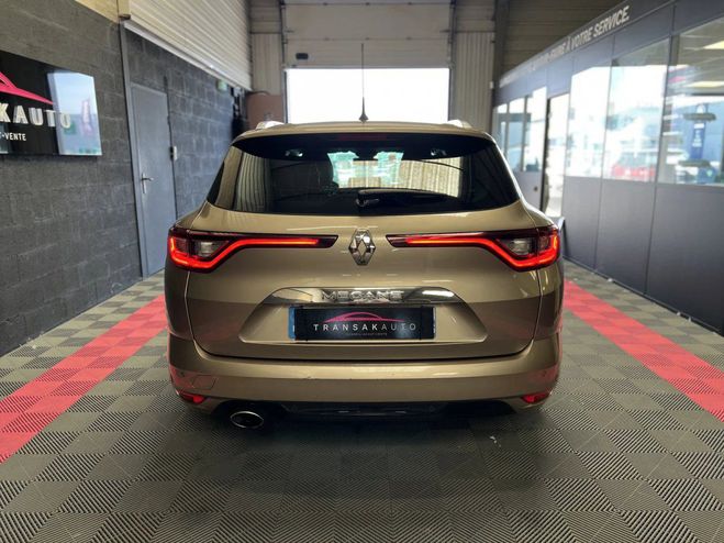 Renault Megane iv estate 1.2 tce 130 cv edc intens vida Blanc de 2017