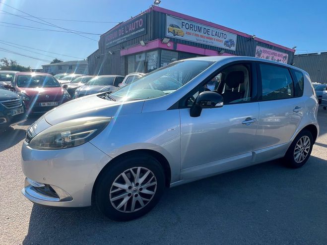 Renault Scenic III (2) 1.5 DCI 110 BOSE �DITION Gris de 2012
