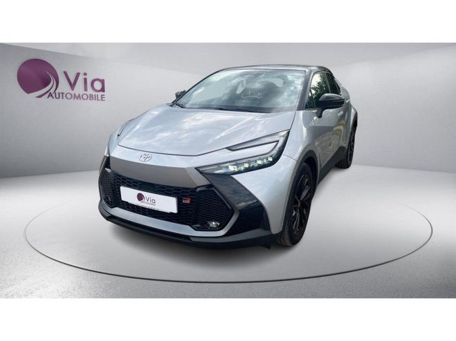 Toyota C HR 2.0 Hybride rechargeable 225 BV CVT GR-S GRIS CLAIR de 2024