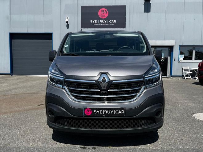 Renault Trafic L2 2.0 dCi 120CH COMBI Life L2H1 GARANTI GRIS CLAIR de 2019