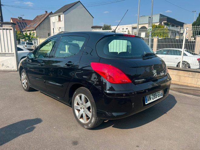 Peugeot 308 1.6 VTi 120ch Premium Noir de 2010