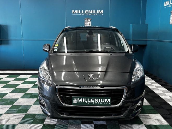 Peugeot 5008 1.6 BLUEHDI 120CH BUSINESS 7 PLACES Gris F de 2014