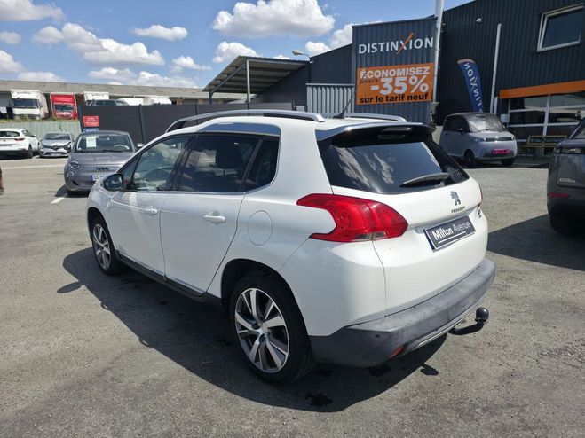 Peugeot 2008 1.6 e-HDi FAP - 115 Allure BLANC de 2015