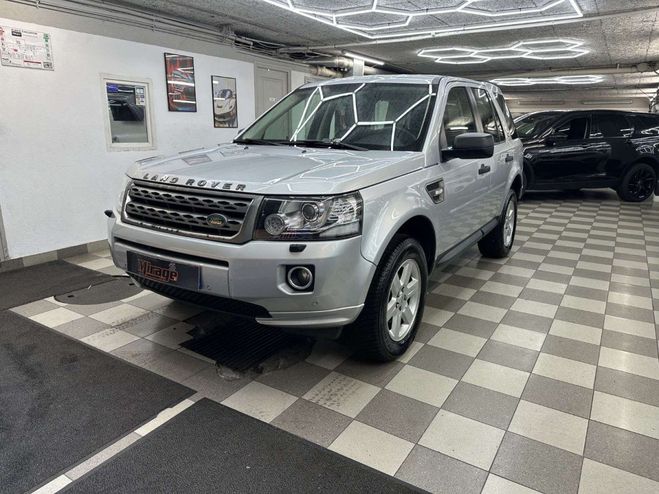 Land rover Freelander 2.2 TD4 S 150CV gris metal de 2014