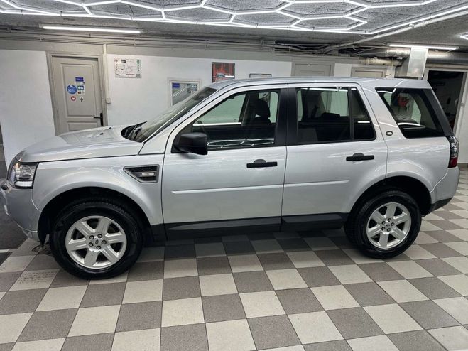 Land rover Freelander 2.2 TD4 S 150CV gris metal de 2014