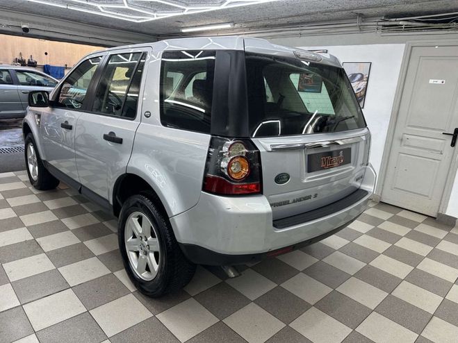 Land rover Freelander 2.2 TD4 S 150CV gris metal de 2014