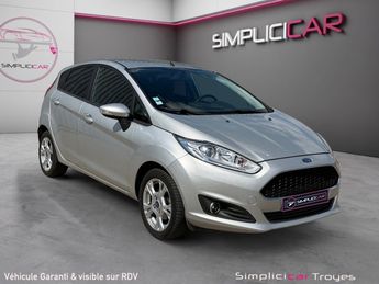  Voir d&eacute;tails -Ford Fiesta 1500 TDCI 75 TITANIUM X &agrave; Barberey-Saint-Sulpice (10)