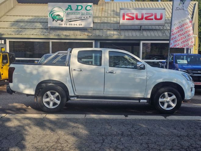 Isuzu Dmax x II DOUBLE CABINE QUASAR 4X4 2.5TDI BVA Blanc de 2016