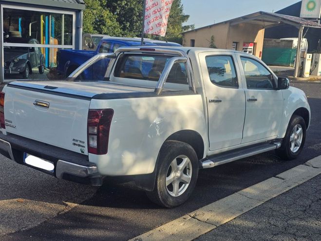 Isuzu Dmax x II DOUBLE CABINE QUASAR 4X4 2.5TDI BVA Blanc de 2016