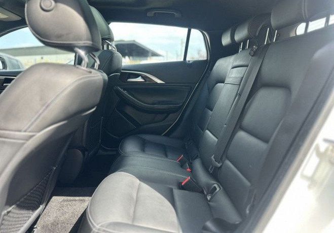 Infiniti Q30 2.2D 170CH PREMIUM AWD DCT7 Blanc de 2016