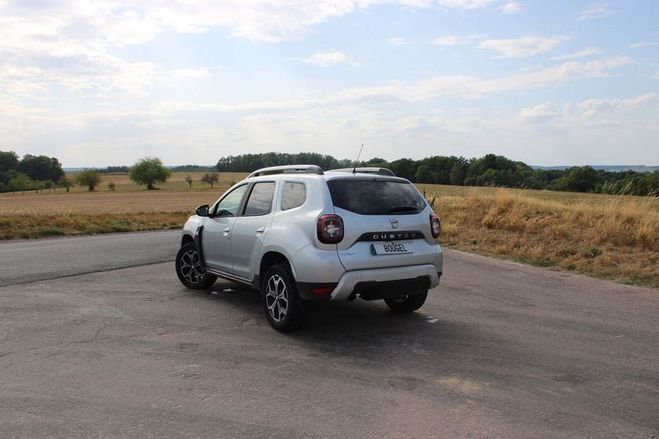 Dacia Duster III BLUE DCI 115 CV PRESTIGE GPS 3D CAM� Gris de 2020