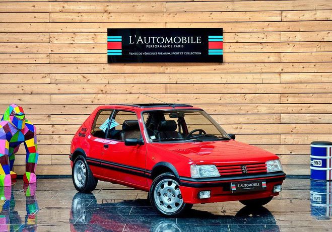Peugeot 205 GTI 1.9 Restauration compl�te Toit ouvra Rouge de 1993