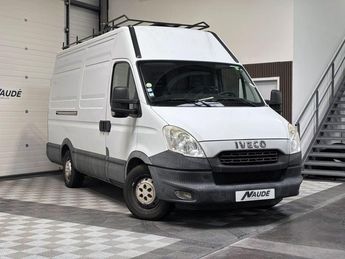  Voir d&eacute;tails -Iveco Daily 3.0 170 CH 35S17 H2 &agrave; Chaponost (69)