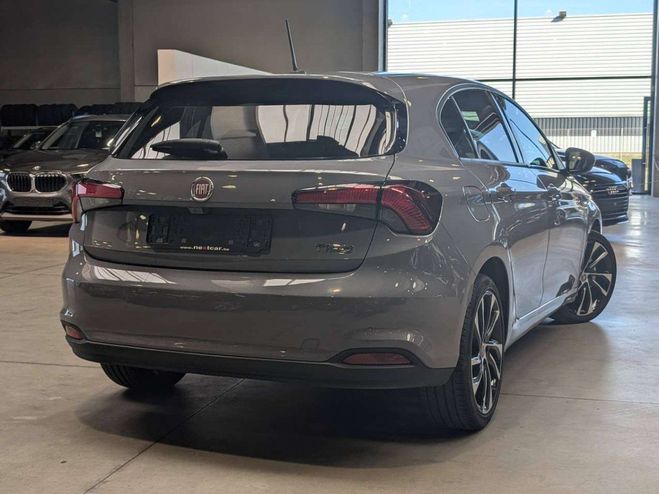 Fiat Tipo 1.4 Turbo Sport-Design Gris M�tallis� de 