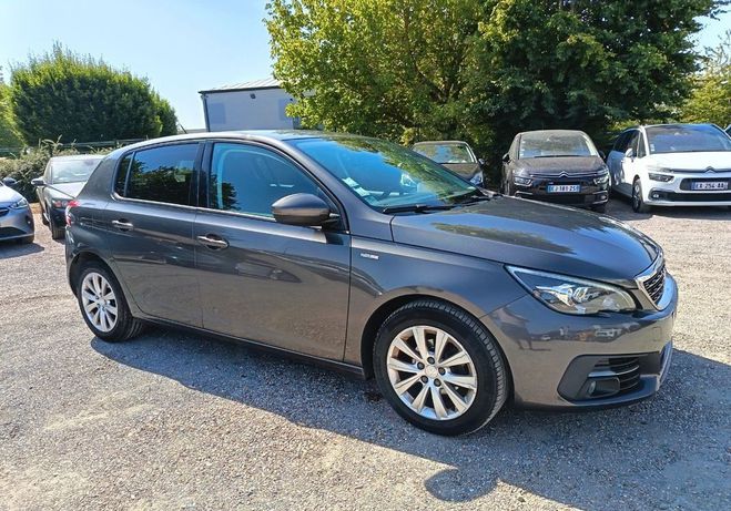 Peugeot 308 1.2 110cv STYLE BVM6 Gris de 2018