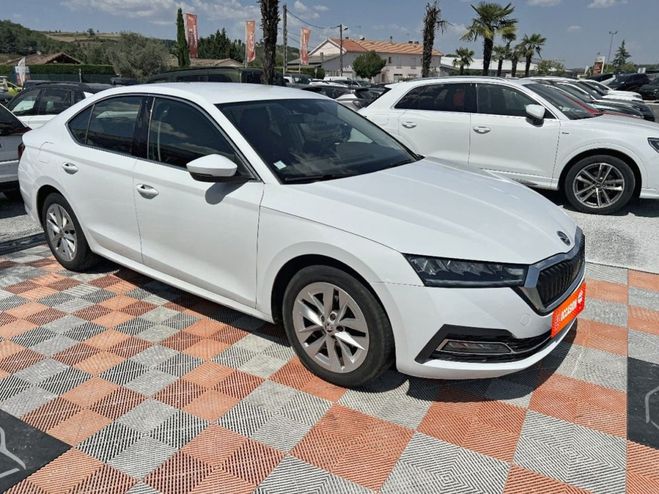 Skoda Octavia 2.0 TDI 115 BV6 SELECTION Cam�ra JA 17