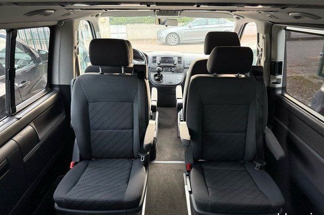 Volkswagen Multivan 2.0l TDI 180CH CONFORTLINE 7 PLACES Gris de 2010