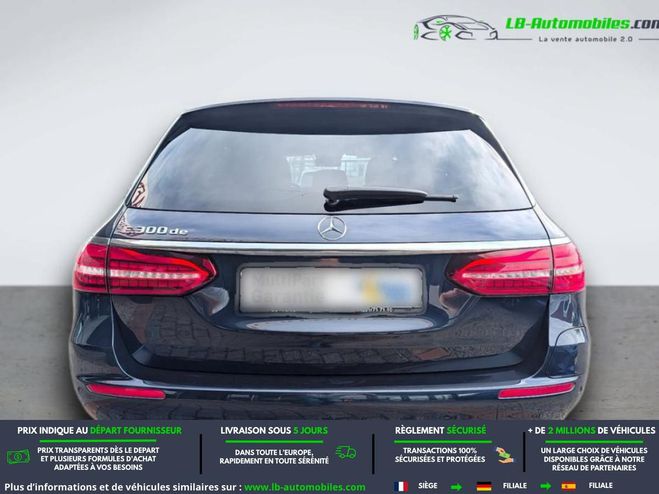Mercedes Classe E 300 de BVA Bleu M�tallique de 2022