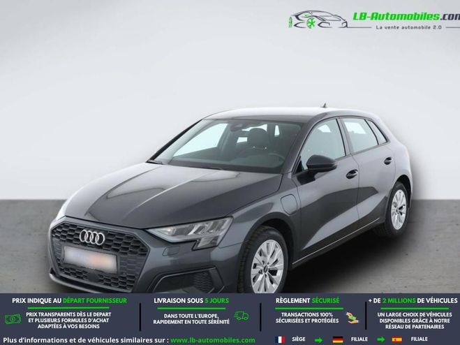 Audi A3 40 TFSIe 204 BVA Gris M�tallique de 2021