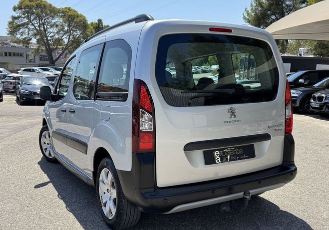 Peugeot Partner Tepee 1.6 BLUEHDI 100CH ACTIVE Gris de 2018