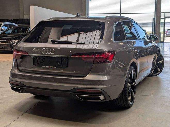 Audi A4 30TDi Avant STRONIC Gris M�tallis� de 