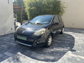  Voir d&eacute;tails -Renault Clio (3) Business 1.5 dCi 85 Eco2 &agrave;  Le Ban-Saint-Martin (57)